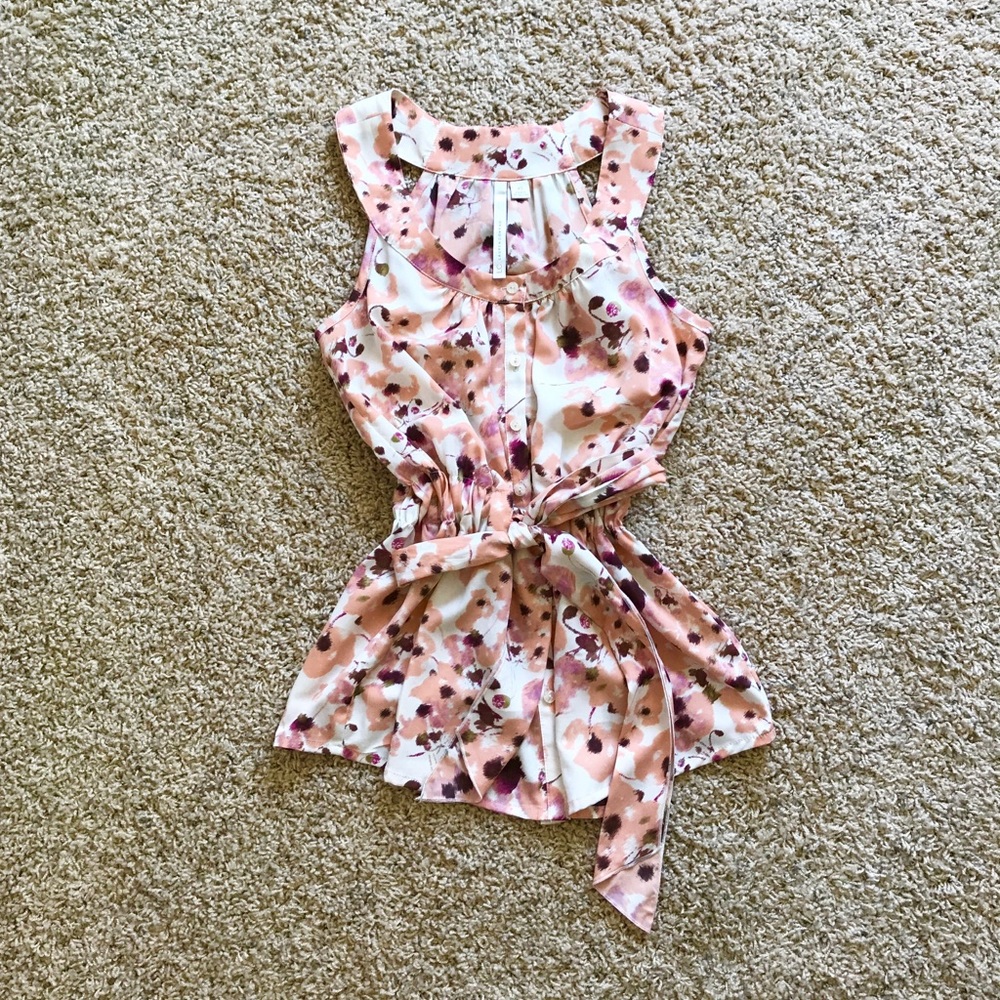 LC Lauren floral sleeveless shirt